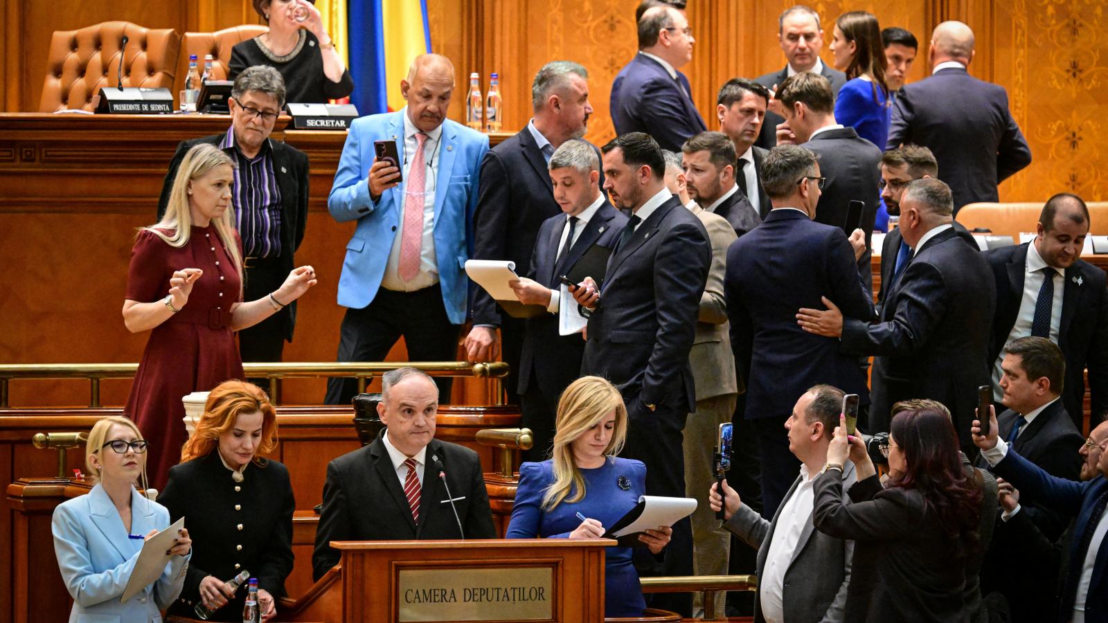 Miért nem tudják lehívni Romániában az uniós pénzeket?