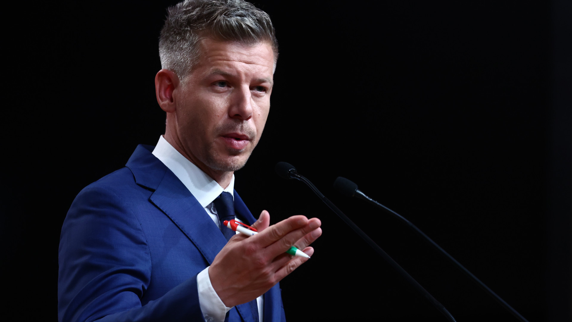 Újabb botrány körvonalazódik: Miért állt le a Gondosóra-program?